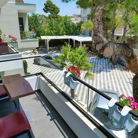 Vila Celaj 3*