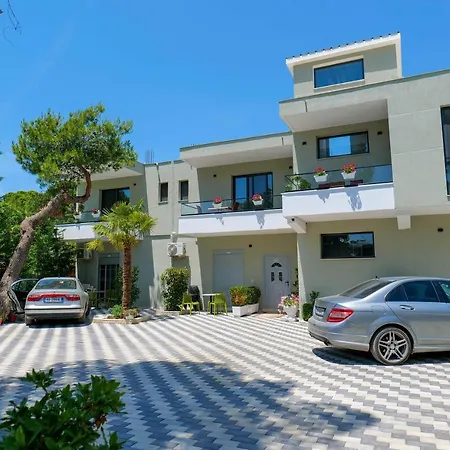 Vila Celaj Hotel